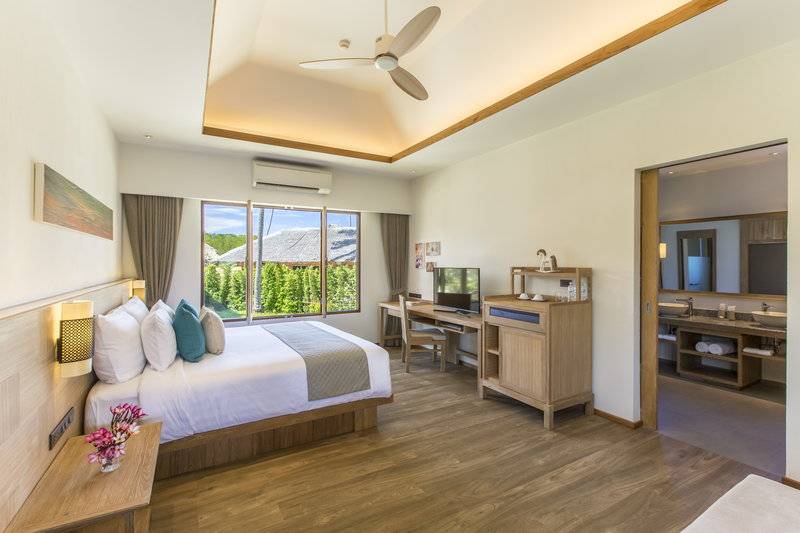 SAii Phi Phi Island Village