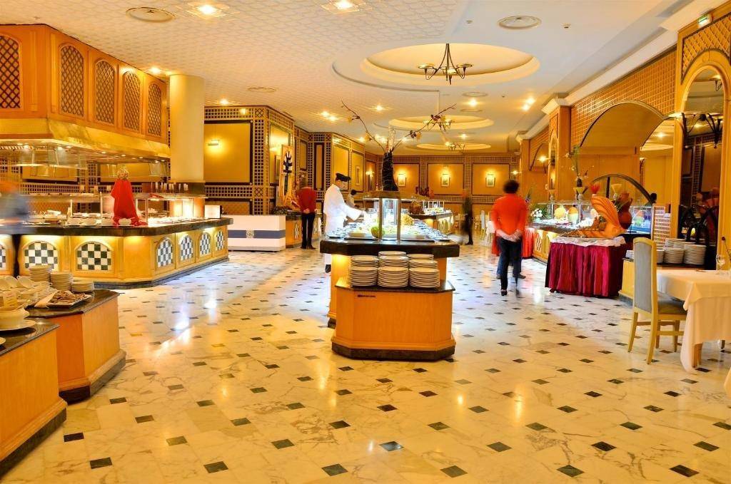 Hotel Royal Garden Palace