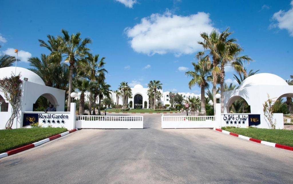 Hotel Royal Garden Palace