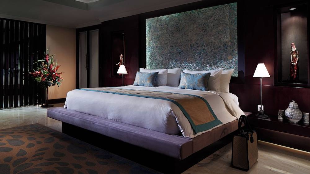 Samabe Bali Suites & Villas