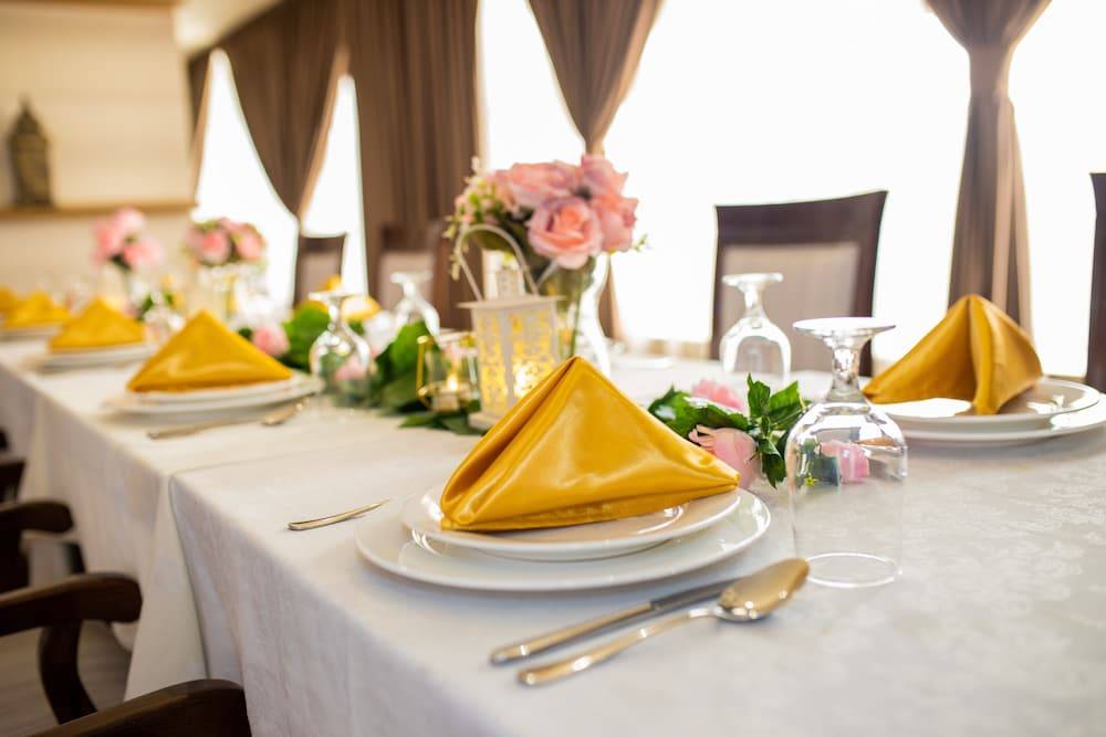 Ewan Ajman Suites Hotel