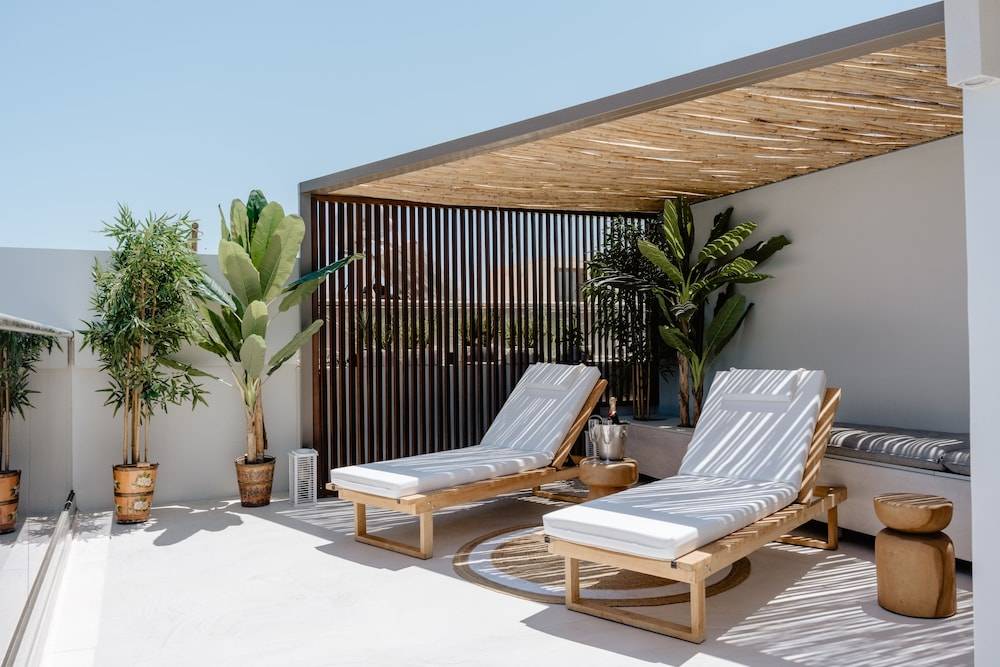 Palm Beach Hotel Apartments