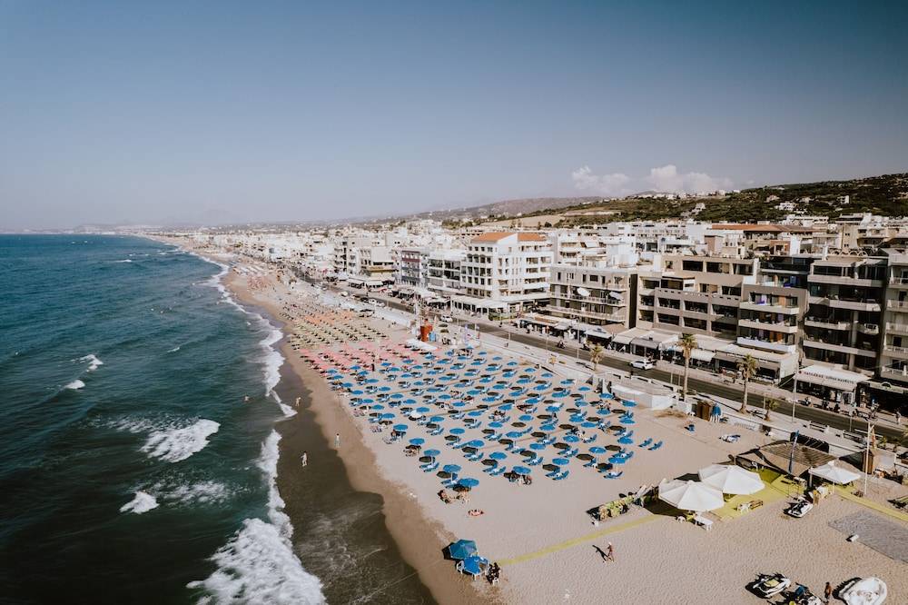 Palm Beach Hotel Apartments