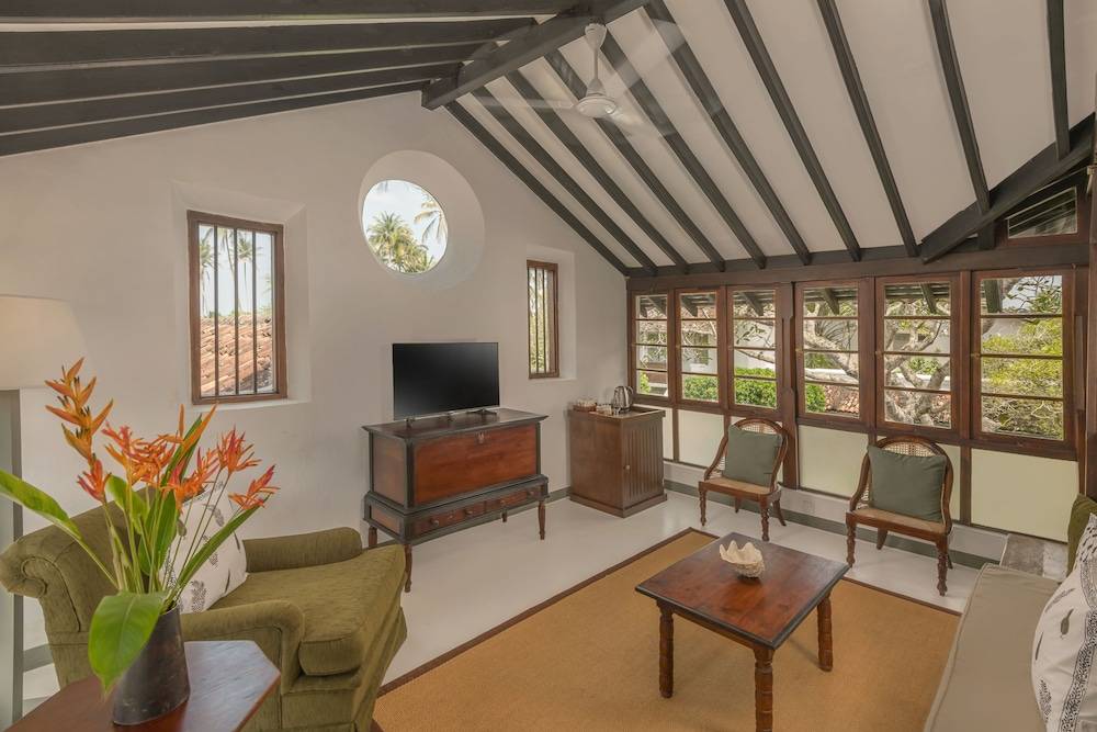 The Villa Bentota by KK Collection