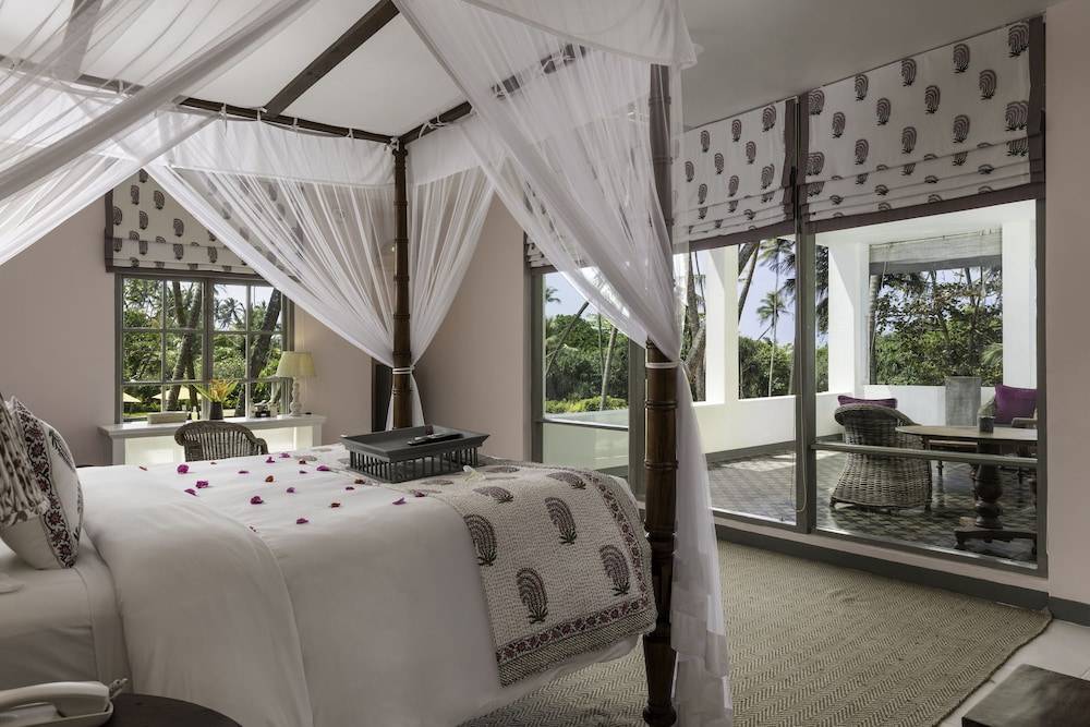 The Villa Bentota by KK Collection