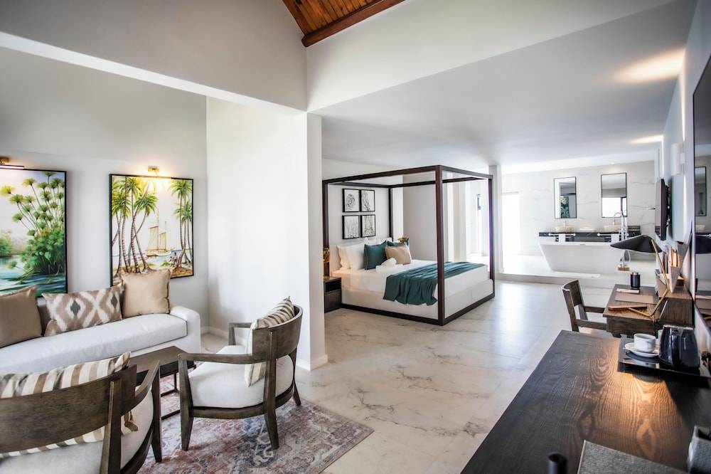 Sea Diamond Boutique Hotel & Spa