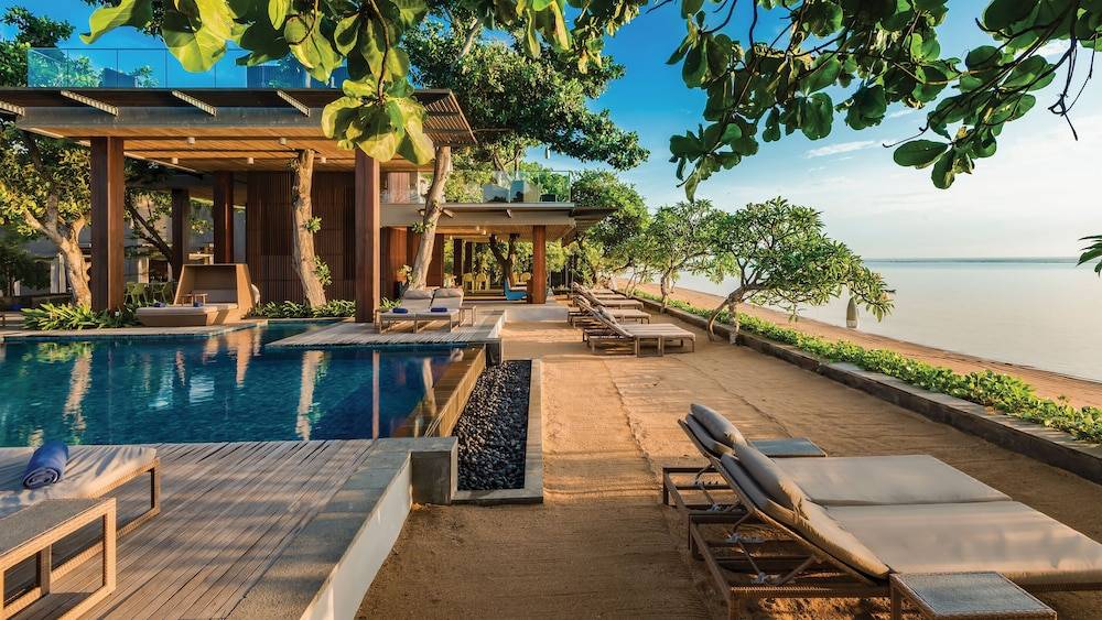 Maya Sanur Resort & Spa