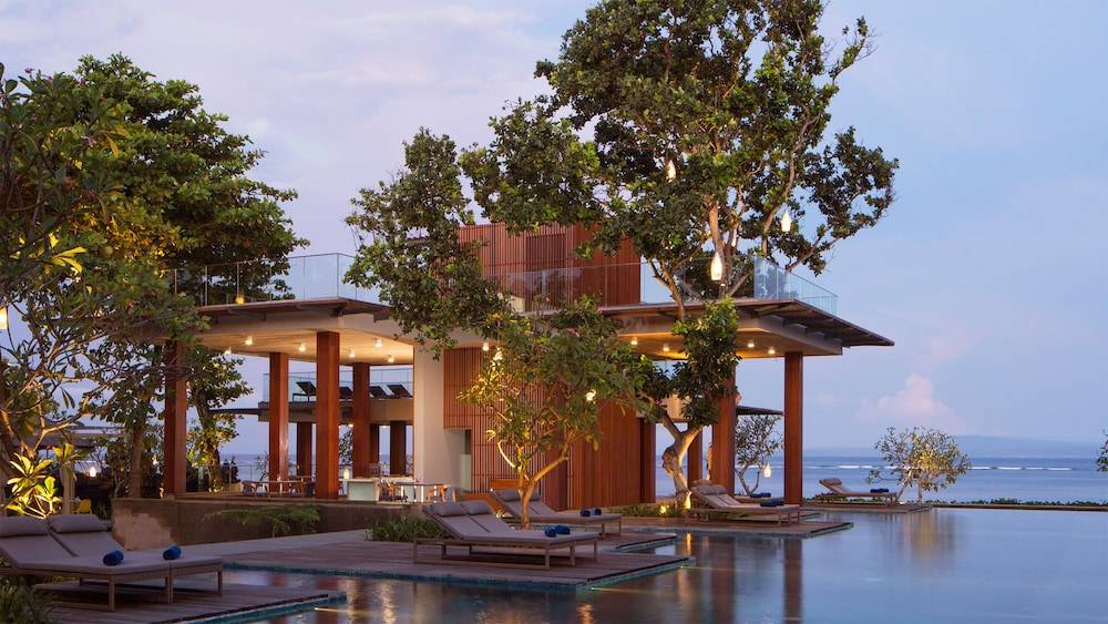 Maya Sanur Resort & Spa