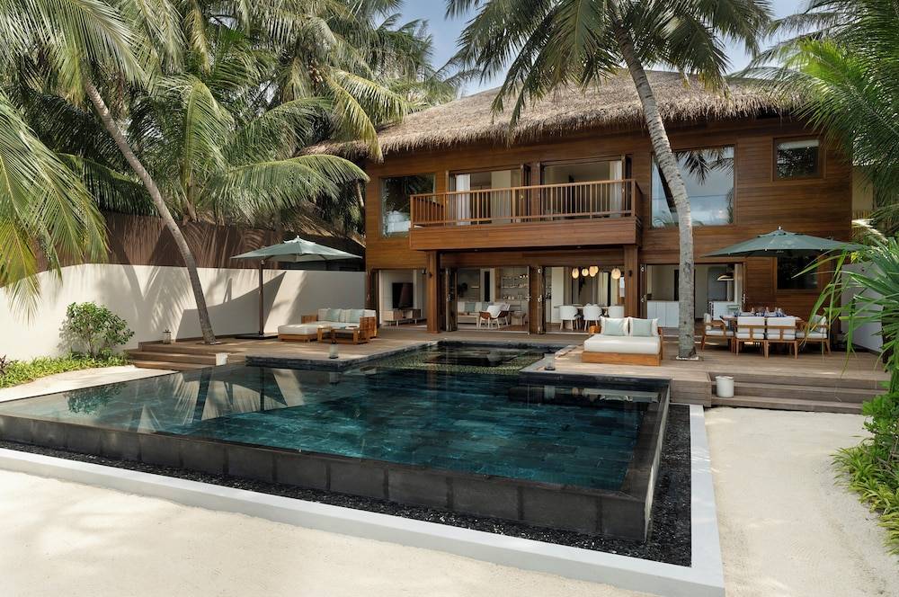 Huvafen Fushi Maldives