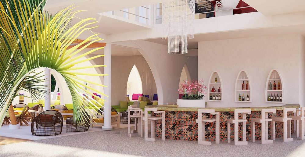 OBLU SELECT at Sangeli