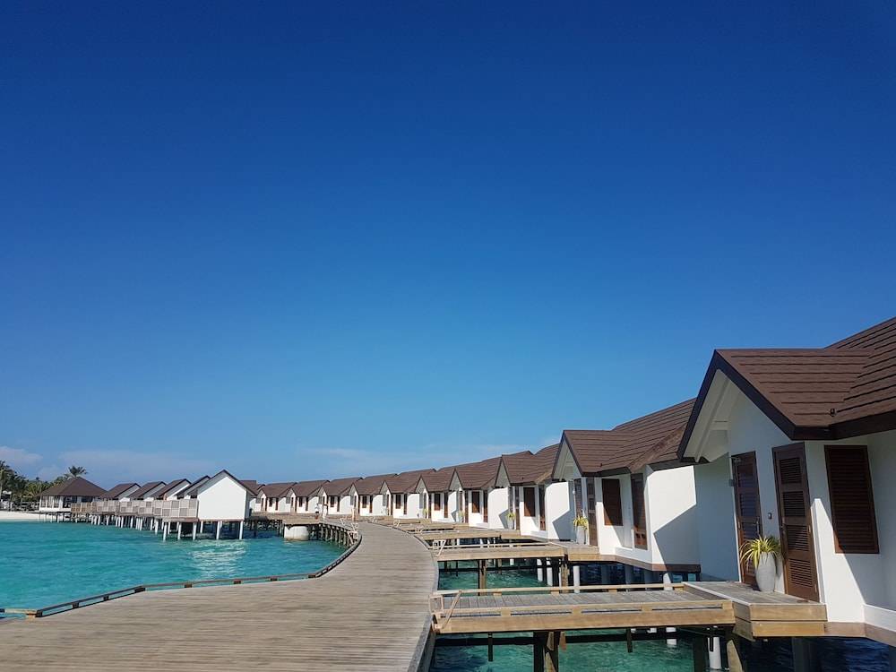 OBLU SELECT at Sangeli