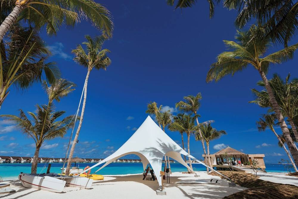 OBLU SELECT at Sangeli