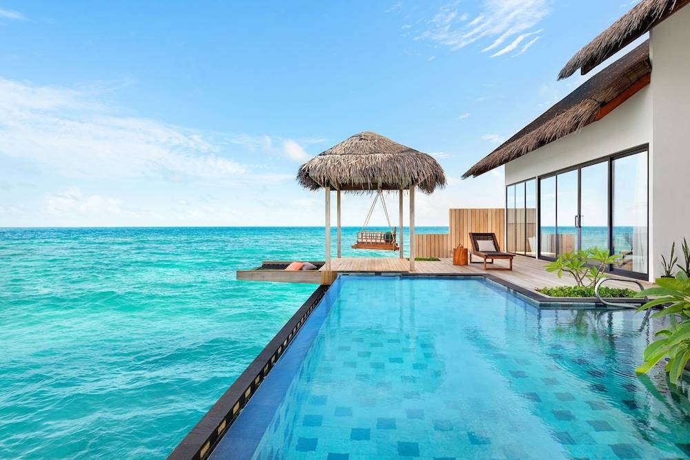 Hilton Maldives Amingiri Resort & Spa