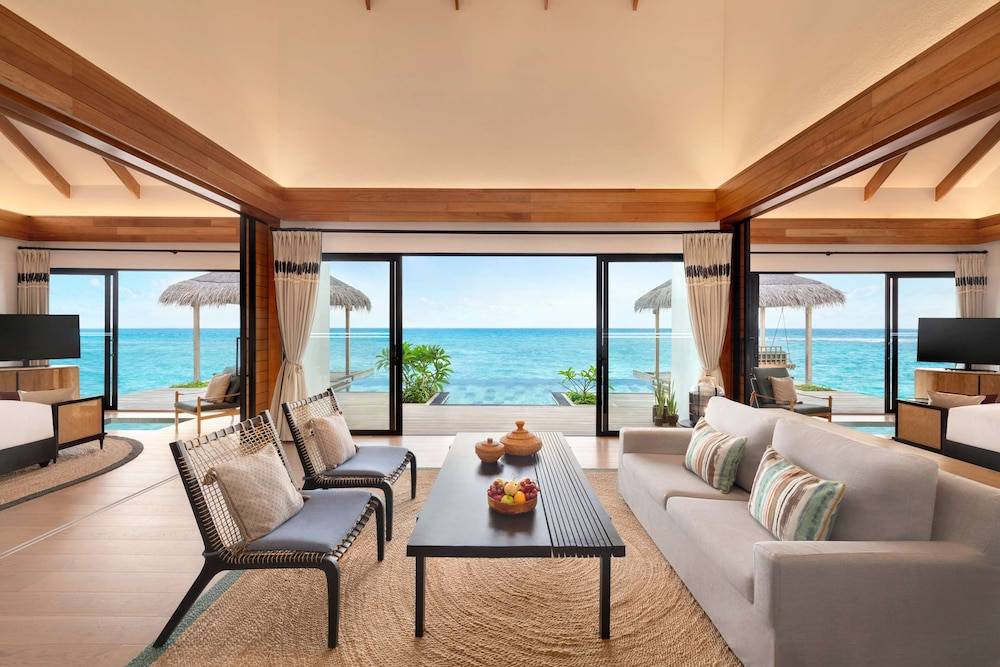 Hilton Maldives Amingiri Resort & Spa