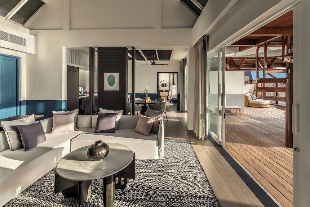 Four Seasons Resort Maldives at Landaa Giraavaru