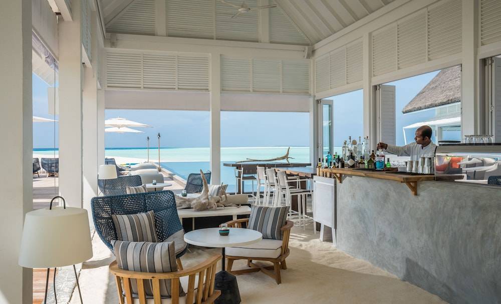 Four Seasons Resort Maldives at Landaa Giraavaru