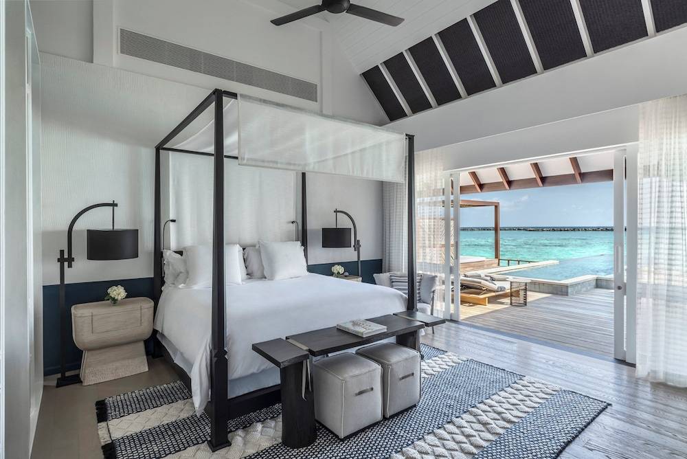 Four Seasons Resort Maldives at Landaa Giraavaru