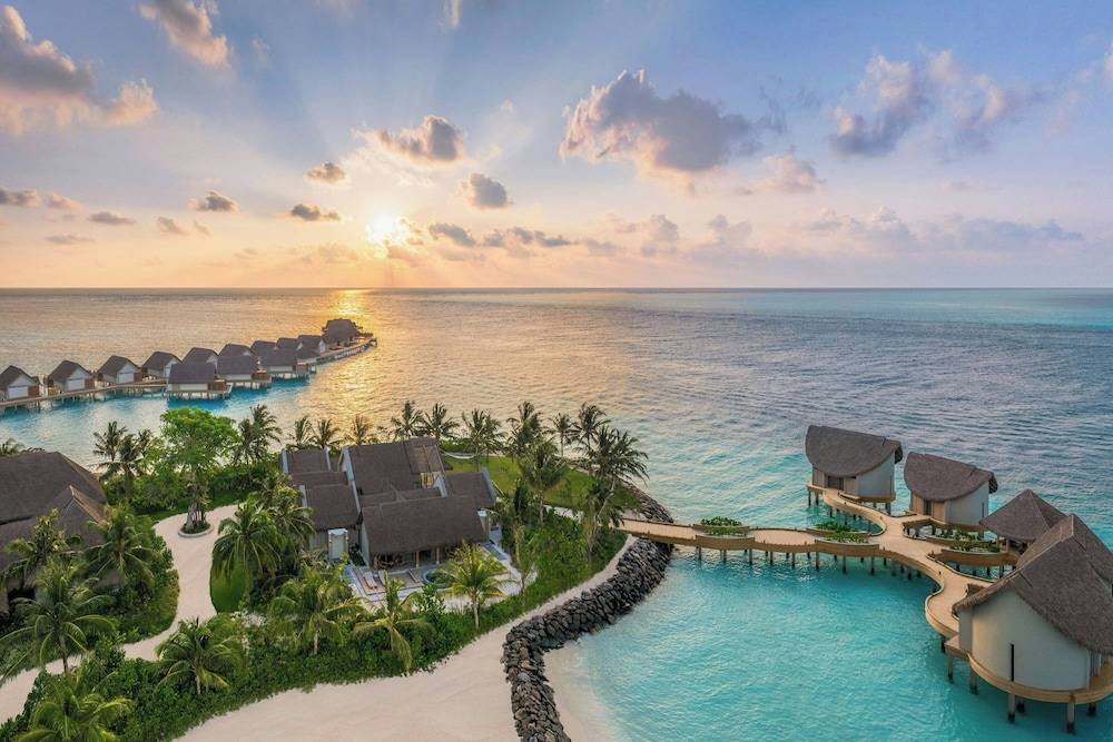 JW Marriott Kaafu Atoll Island Resort