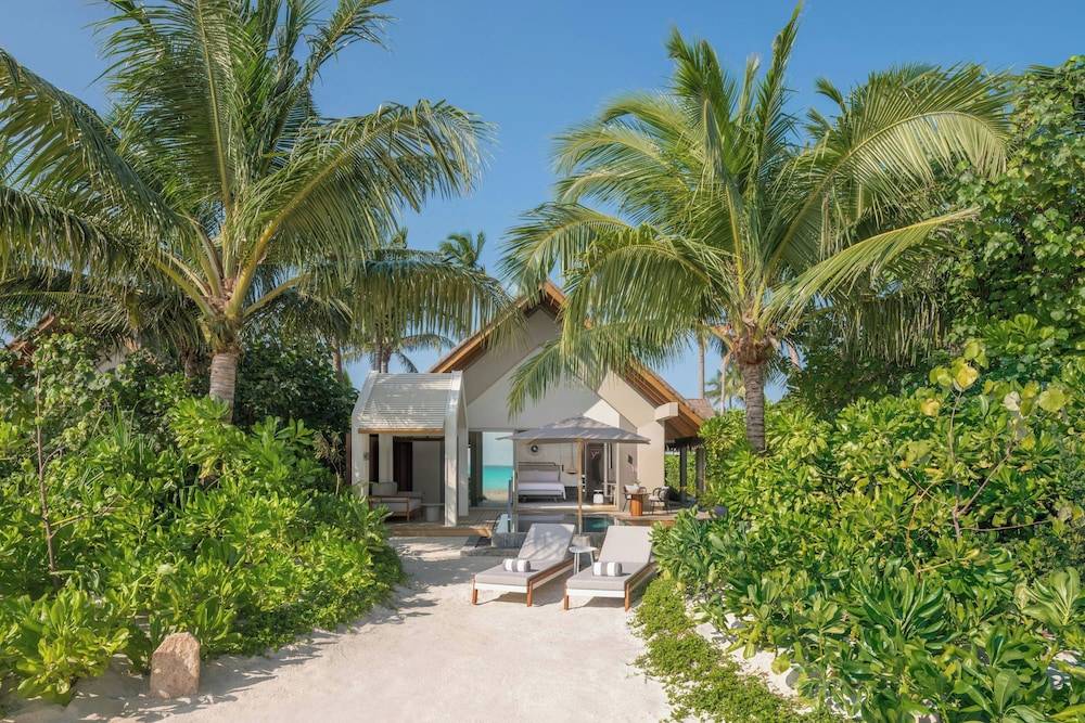 JW Marriott Kaafu Atoll Island Resort