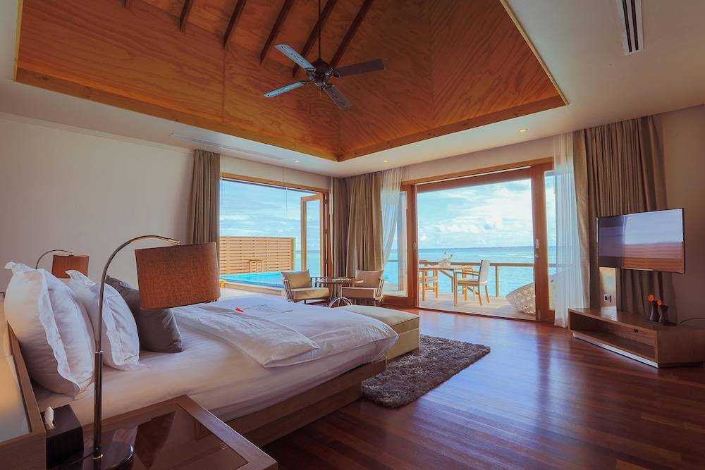 Hideaway Beach Resort & Spa