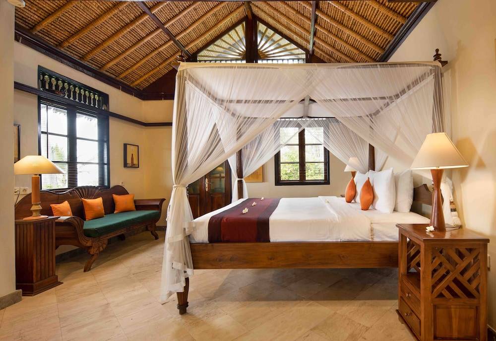 Alam Anda Ocean Front Resort & Spa