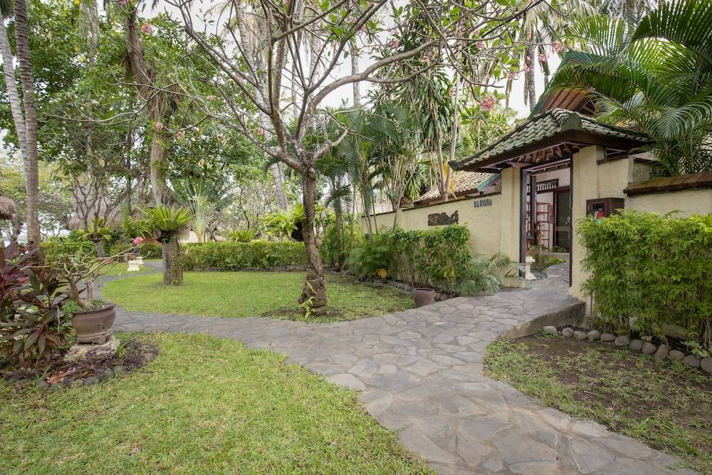 Alam Anda Ocean Front Resort & Spa