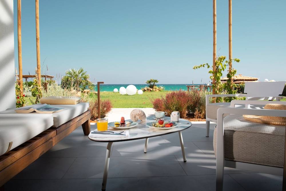 Mitsis Rinela Beach Resort & Spa