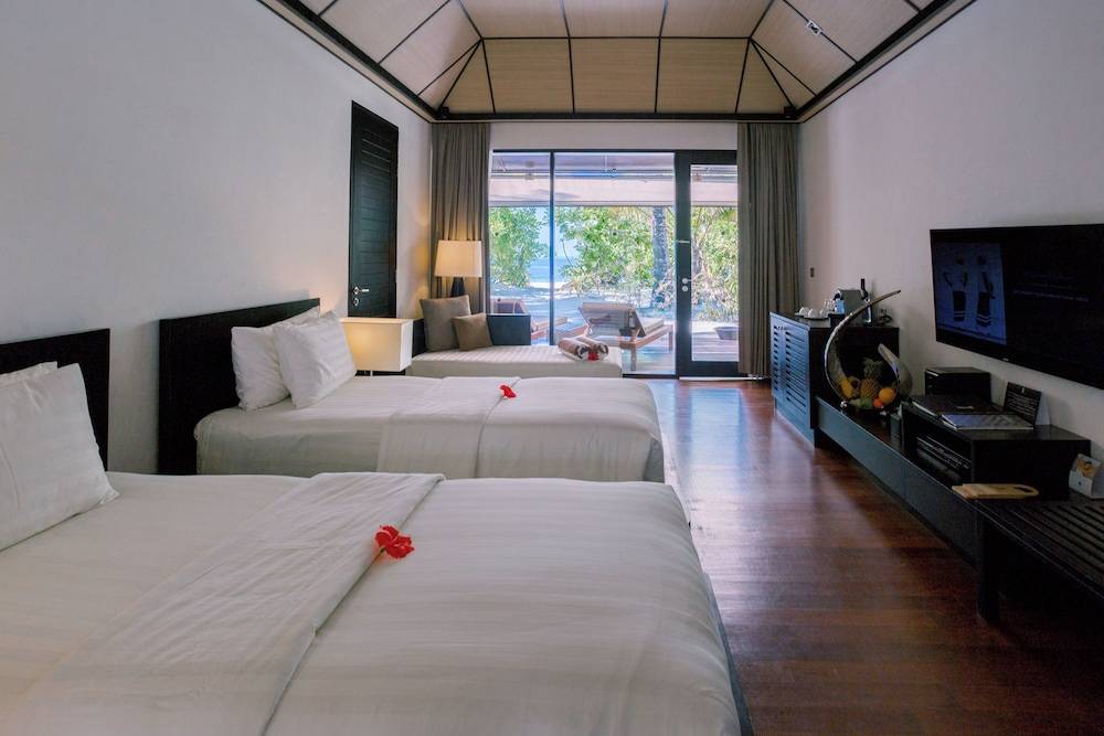 Lily Beach Resort & Spa