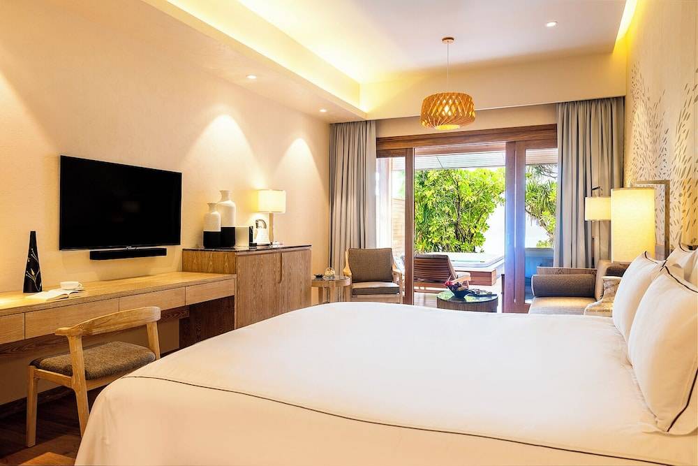 Lily Beach Resort & Spa