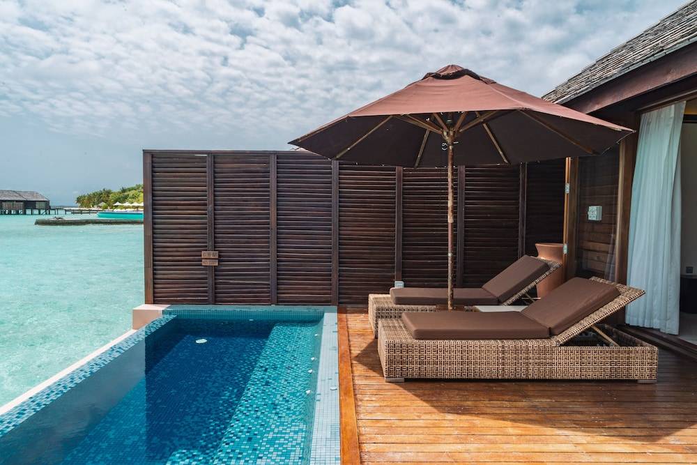 Lily Beach Resort & Spa