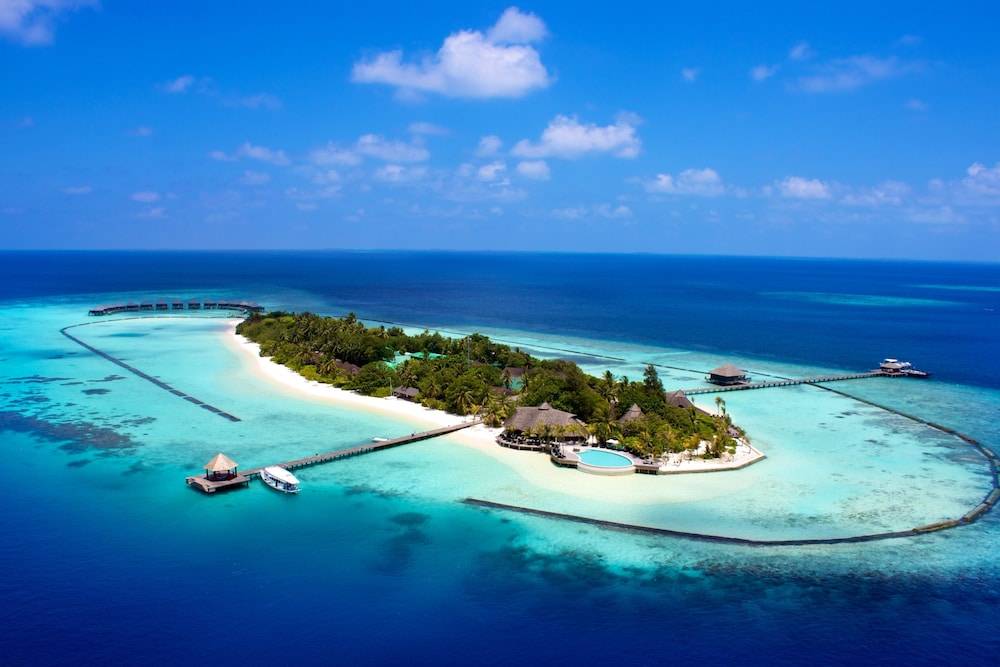 Komandoo Maldives Island Resort