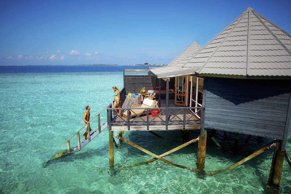 Komandoo Maldives Island Resort
