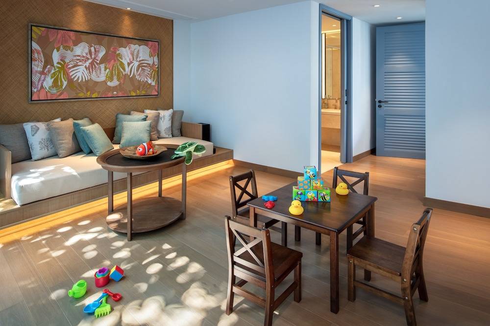 Raffles Maldives Meradhoo Resort