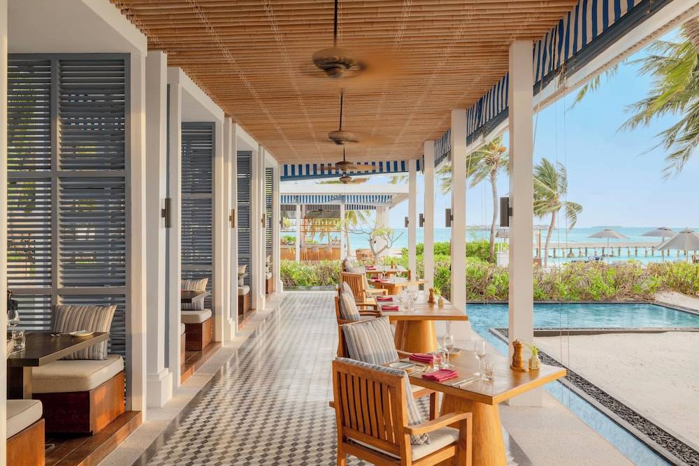 Raffles Maldives Meradhoo Resort