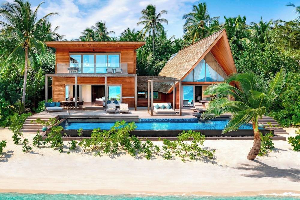 The St. Regis Maldives Vommuli Resort