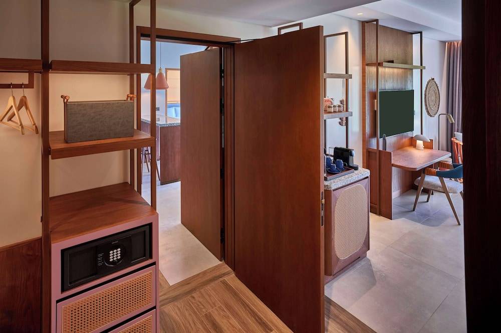 Canopy By Hilton Seychelles