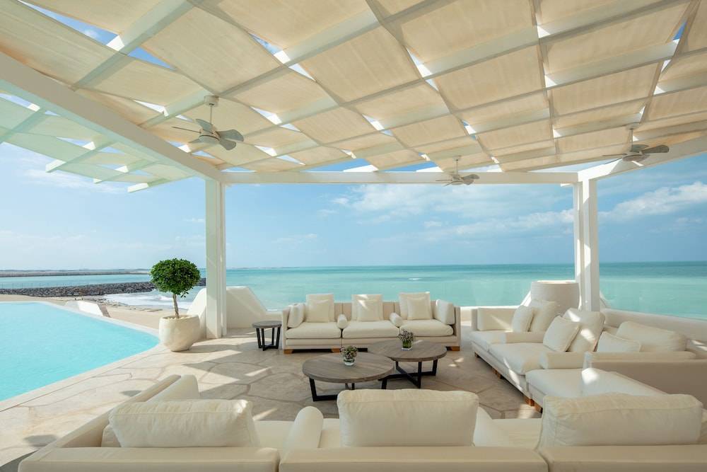 Anantara Santorini Abu Dhabi Retreat - Adults Only