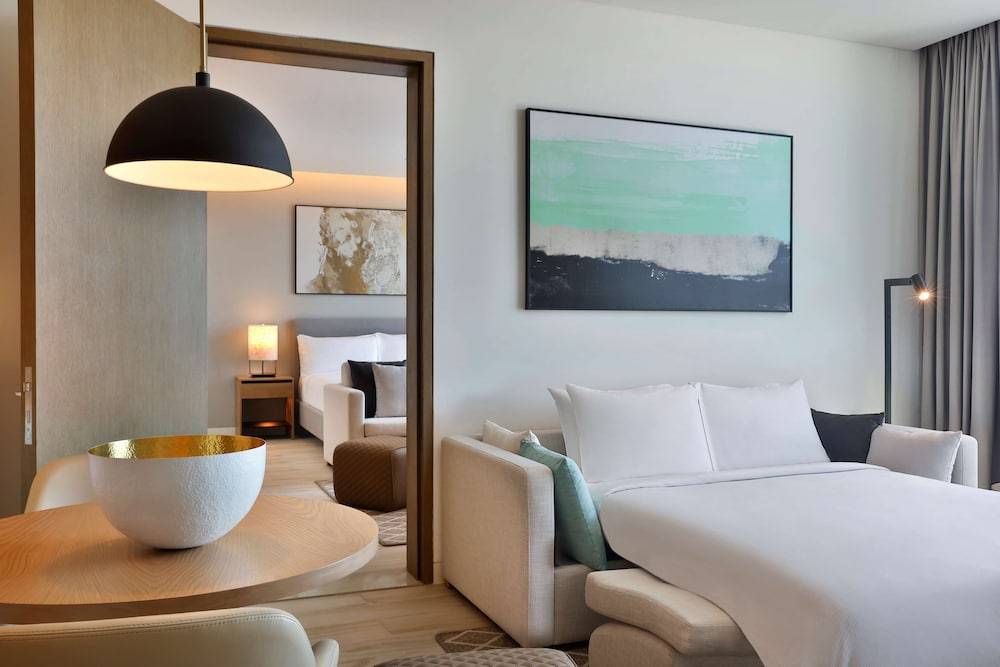 Doubletree By Hilton Abu Dhabi Yas Island Residences Doubletree By Hilton Abu Dhabi Yas Island Residences