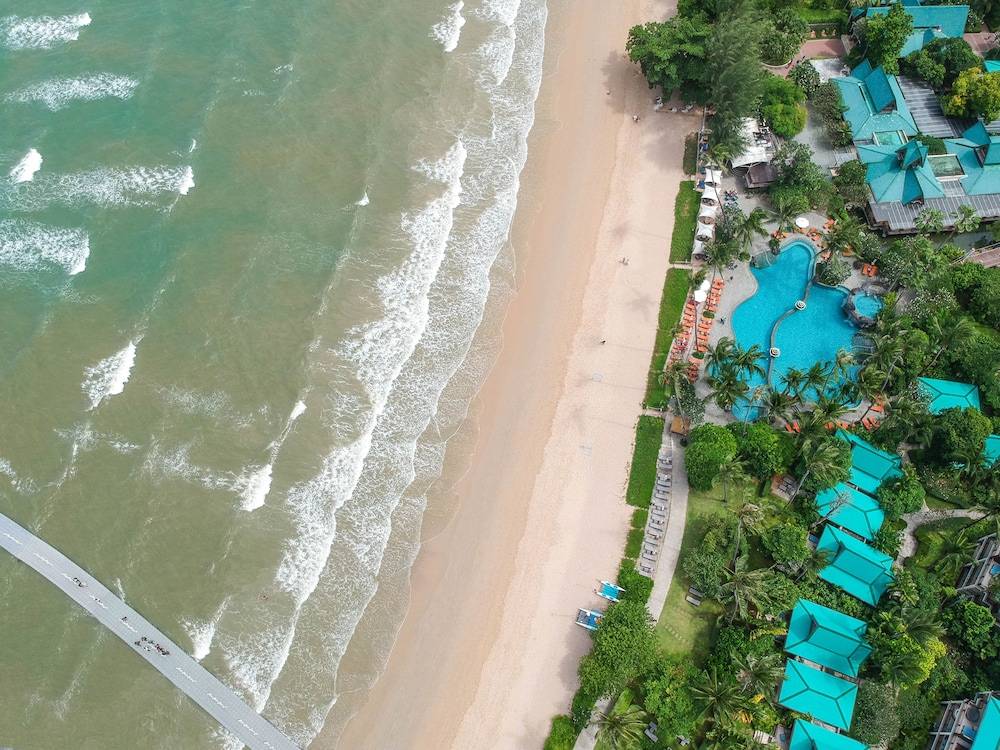 Centara Grand Beach Resort & Villas Krabi