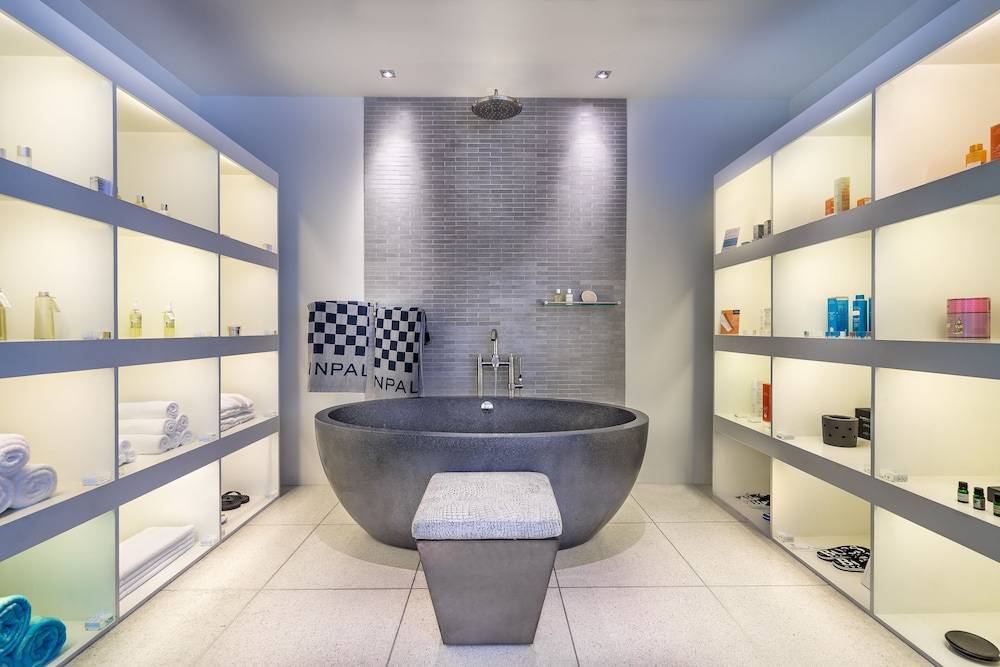 Twinpalms Surin Beach Phuket