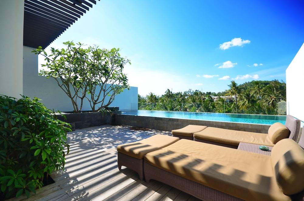 Twinpalms Surin Beach Phuket