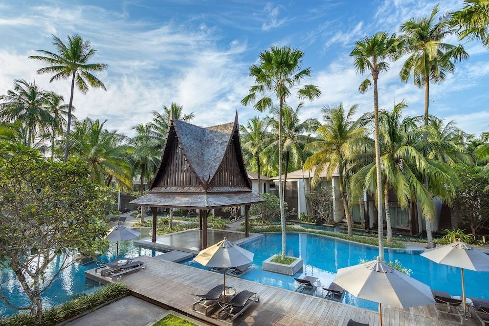 Twinpalms Surin Beach Phuket