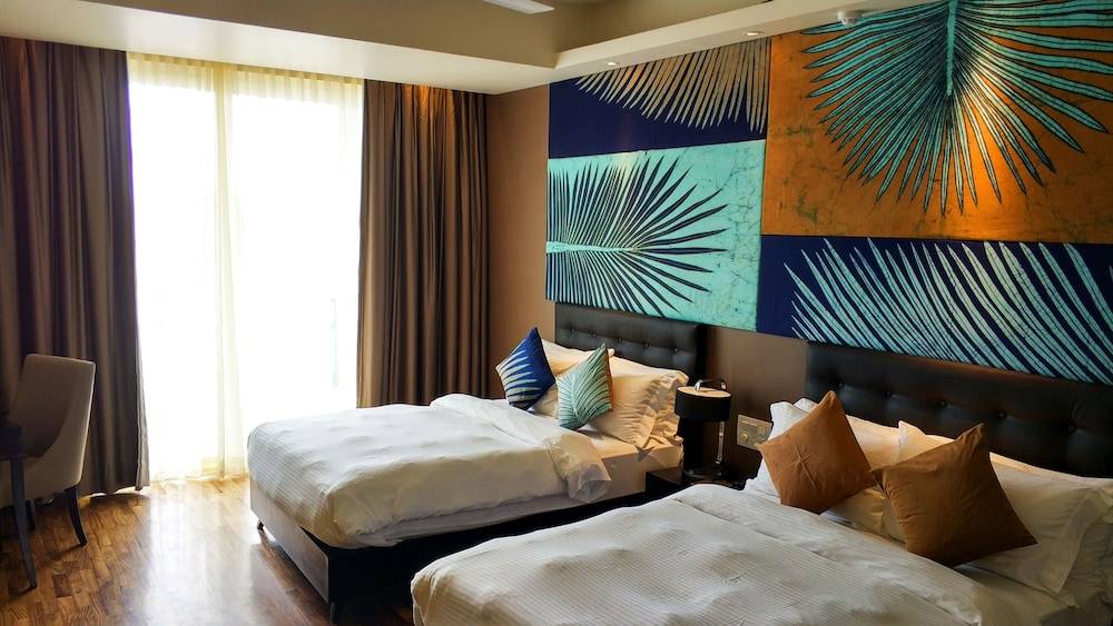 NH Bentota Ceysands Resort