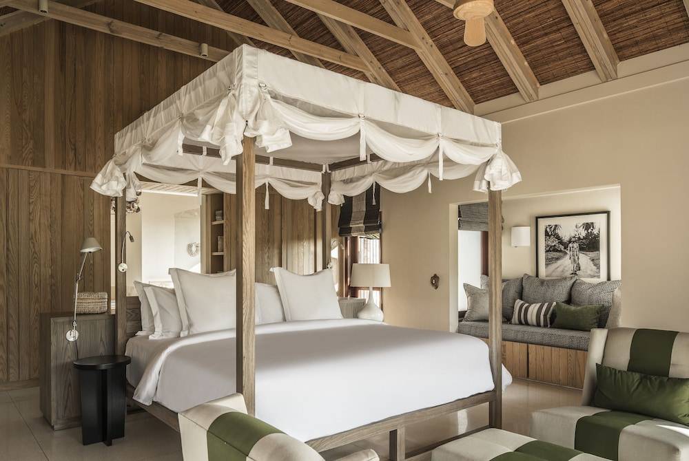 Four Seasons Resort Seychelles at Desroches Island