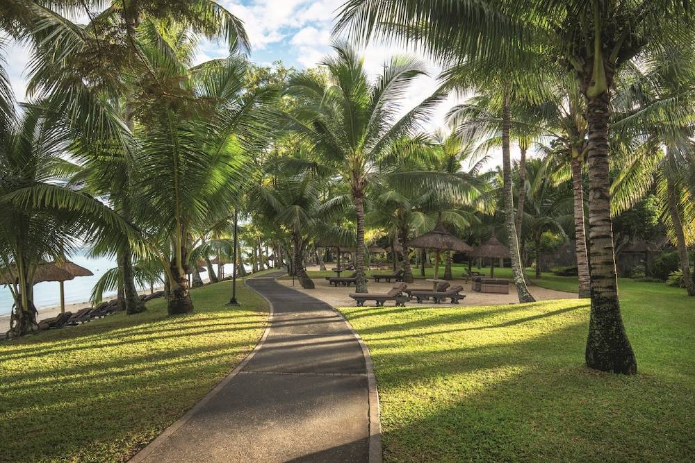 Trou aux Biches Beachcomber Golf Resort & Spa