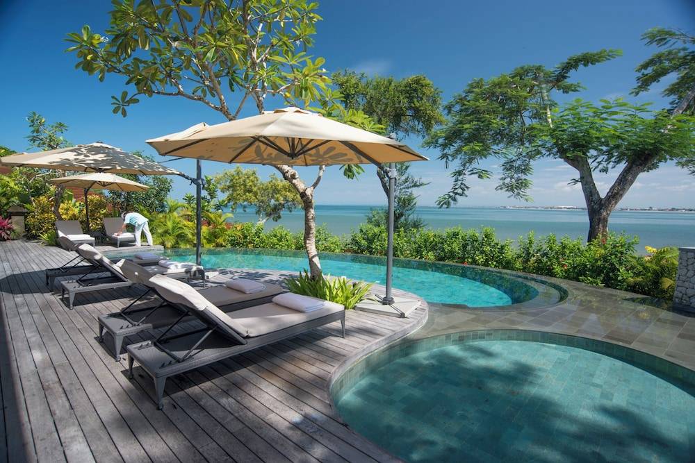 Four Seasons Resort Bali at Jimbaran Bay