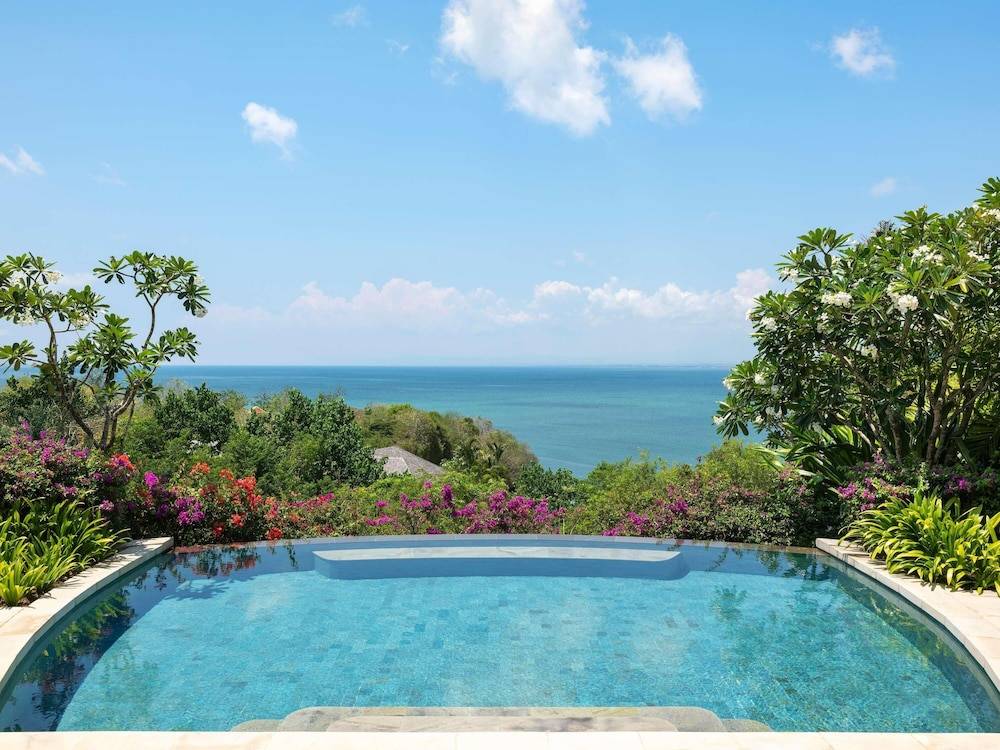 RAFFLES BALI