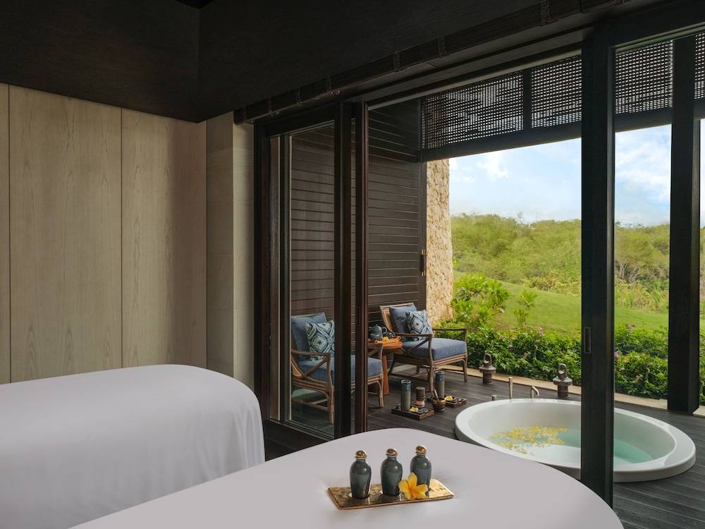 RAFFLES BALI