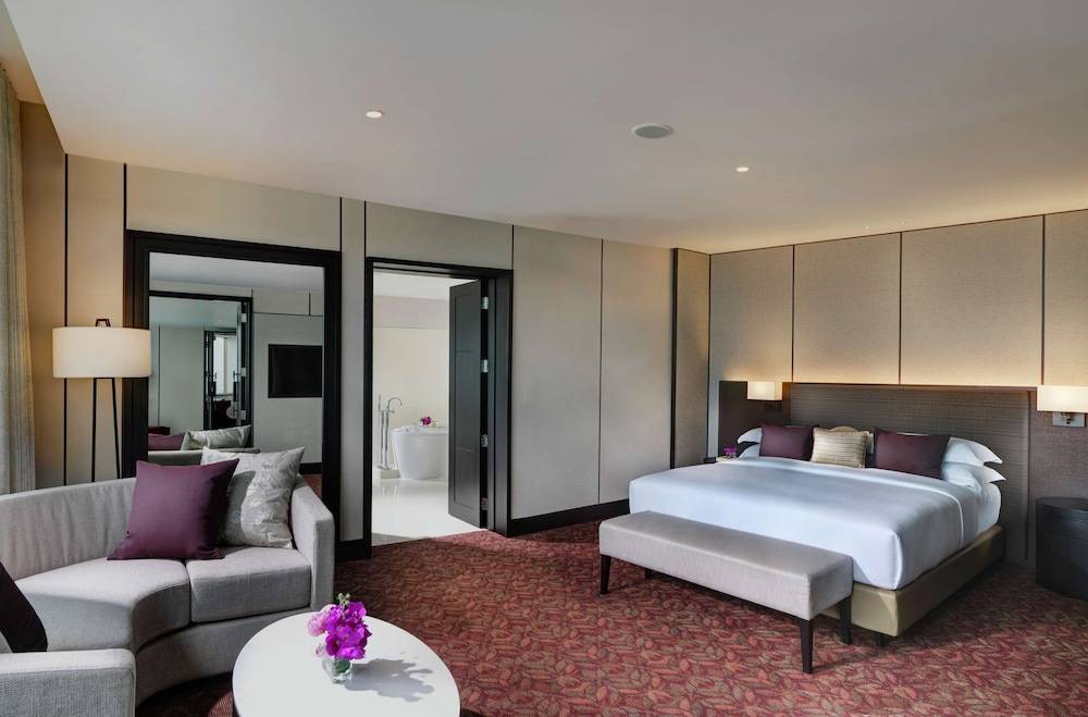 Millennium Hilton Bangkok