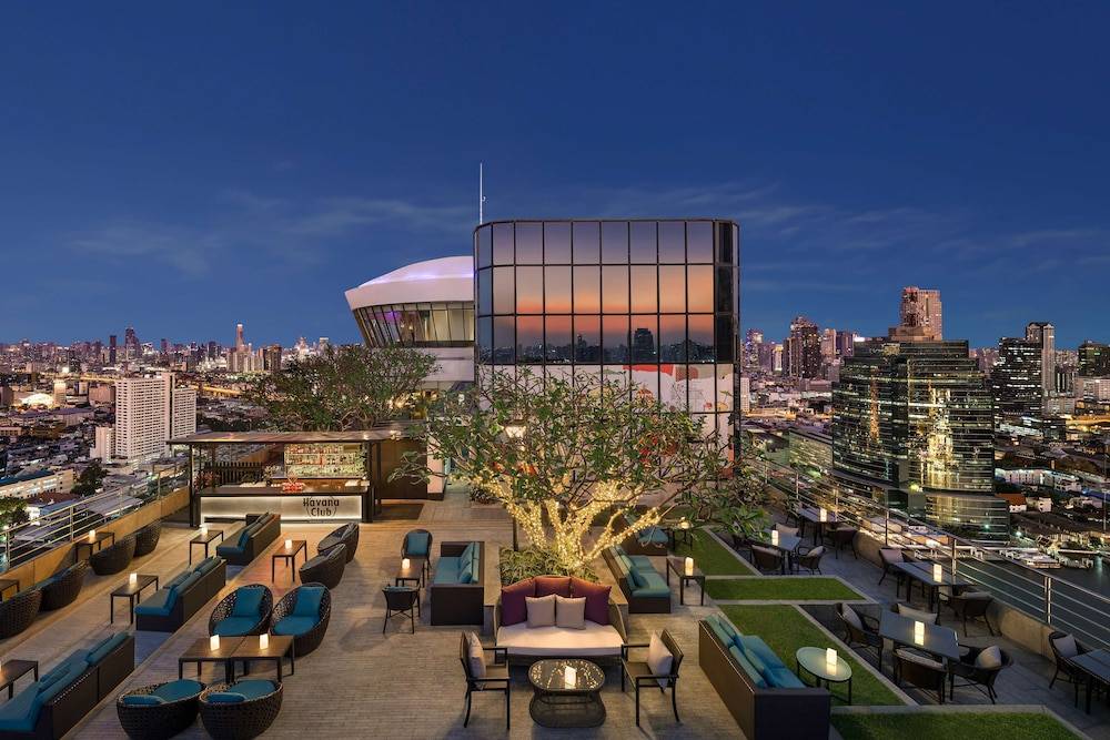 Millennium Hilton Bangkok